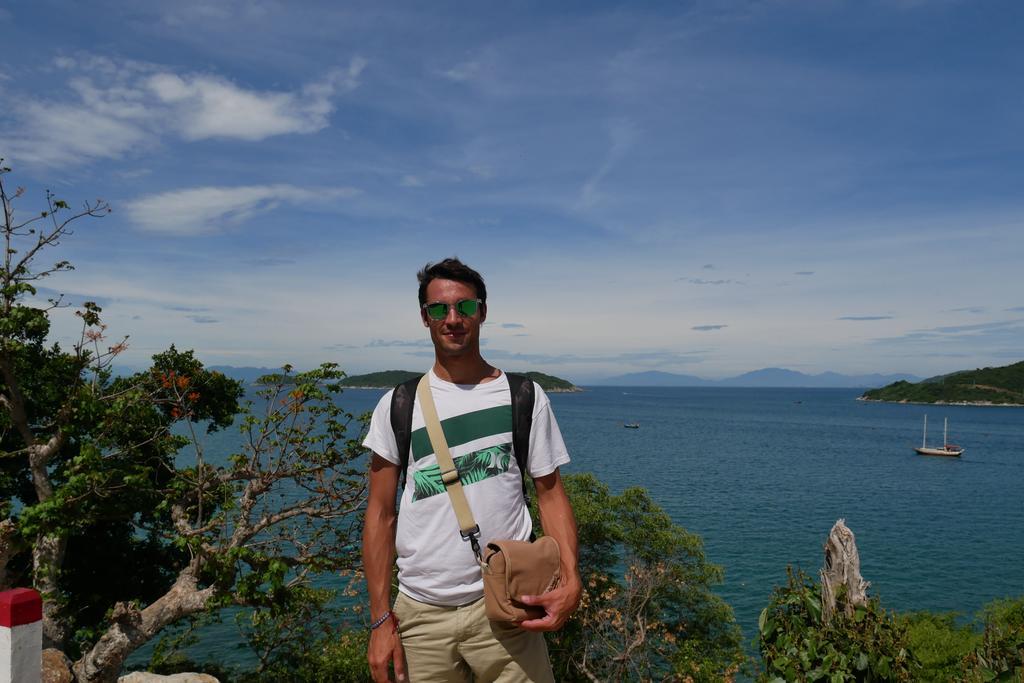 Ngo Khanh Homestay Tân Hiệ エクステリア 写真